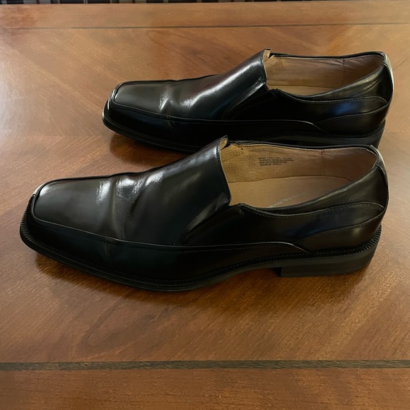 Men’s Florsheim Corvell Moc Toe Slip-on Shoes - Picture 8 of 11